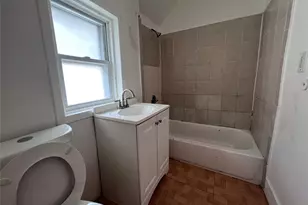 116-17 141st St, Jamaica, NY 11436 - Photo 9