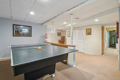 402 N Village Avenue, Rockville Centre, NY 11570 - Photo 25