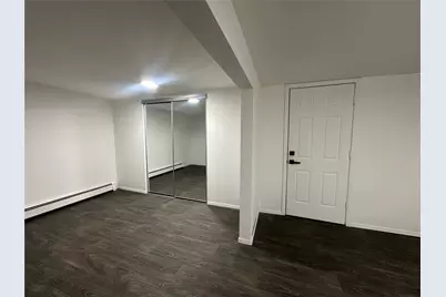 1070 Spur Drive S, Islip, NY 11706 - Photo 33