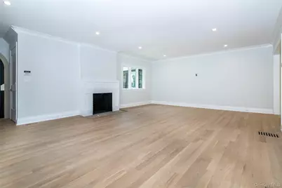 138 Mount Joy Place, New Rochelle, NY 10801 - Photo 9