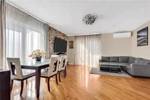 135 28th Ave, Brooklyn, NY 11214 - Photo 23