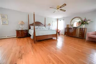 49 Nottingham Dr, Middle Island, NY 11953 - Photo 13