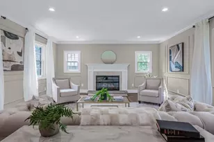 236 Stewart Ave, Garden City, NY 11530 - Photo 9