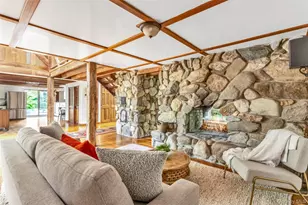 880 W Mill Rd, Mattituck, NY 11952 - Photo 7