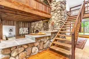 880 W Mill Rd, Mattituck, NY 11952 - Photo 5