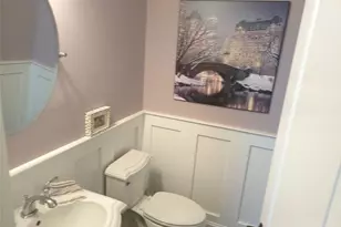 4 Toni Ct, Center Moriches, NY 11934 - Photo 9