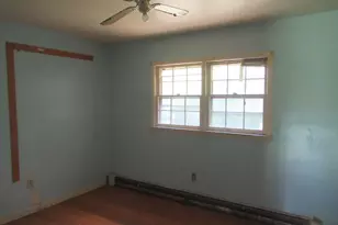 24 Edinburgh Rd, Middletown, NY 10941 - Photo 9