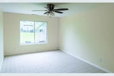 777 Spring Lake Drive, Middle Island, NY 11953 - Photo 11