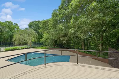 61 Hidden Cove Court, Southampton, NY 11968 - Photo 25