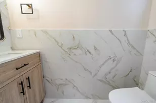 6 Doe Path, Coram, NY 11727 - Photo 27