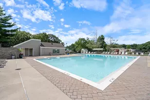 6 Doe Path, Coram, NY 11727 - Photo 39