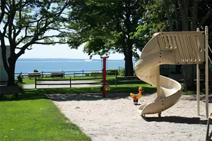 275 Hamilton Ave, Cutchogue, NY 11935 - Photo 11