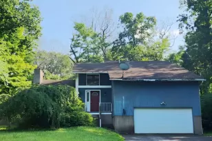 6 White Oaks Rd, Hyde Park, NY 12538 - Photo 3