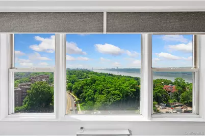 5700 Arlington Avenue #12T, Bronx, NY 10471 - Photo 3