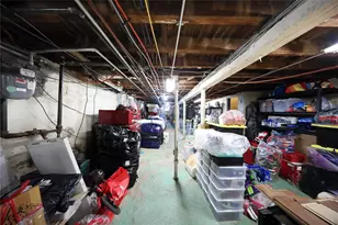 2132 E 13th St, Brooklyn, NY 11229 - Photo 33