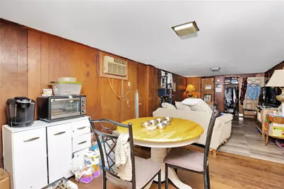 14717 N Conduit Avenue, Jamaica, NY 11436 - Photo 21