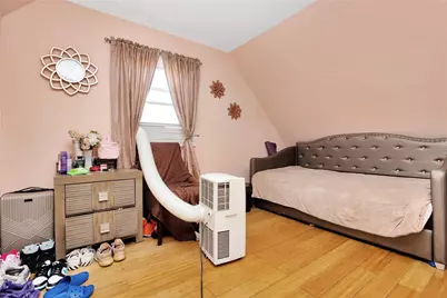 14717 N Conduit Avenue, Jamaica, NY 11436 - Photo 25