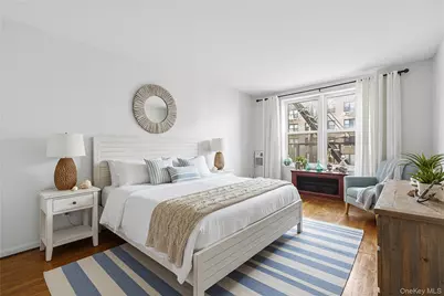 6 Birchwood Court #3H, Mineola, NY 11501 - Photo 9