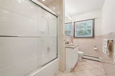 11 Lancaster Lane, Monsey, NY 10952 - Photo 21