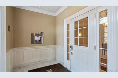 90 Knightsbridge Road #H 1, Great Neck, NY 11021 - Photo 5