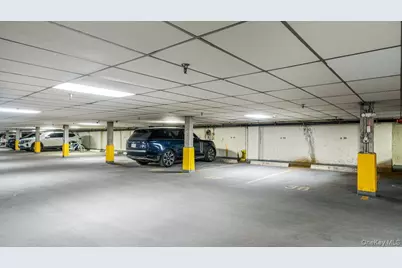 90 Knightsbridge Road #H 1, Great Neck, NY 11021 - Photo 29