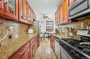 35-20 73rd St, Jackson Heights, NY 11372 - Photo 3