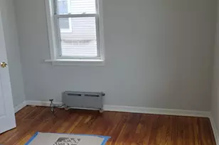 101 Harris Ave, Freeport, NY 11520 - Photo 13