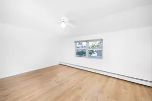 4 Wagon Ln, Levittown, NY 11756 - Photo 17