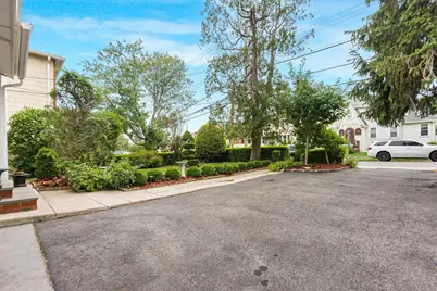 74 Borcher Avenue, Yonkers, NY 10704 - Photo 43