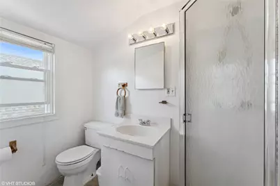 512 Nassau Boulevard, Williston Park, NY 11596 - Photo 13