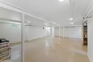 512 Nassau Blvd, Williston Park, NY 11596 - Photo 15