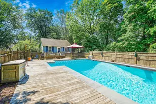 15 Youngs Ave, Mattituck, NY 11952 - Photo 3