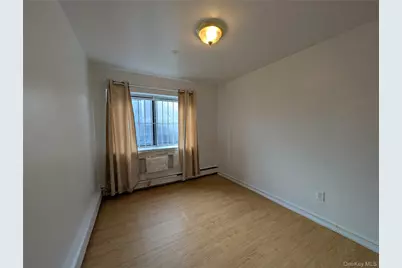 4304 158th Street #L4, Flushing, NY 11358 - Photo 13