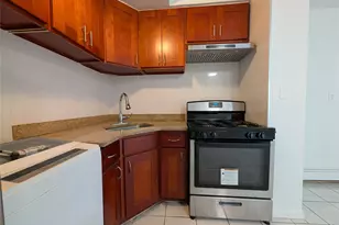 43-04 158th St, Flushing, NY 11358 - Photo 3