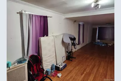 815 Swinton Avenue, Bronx, NY 10465 - Photo 17