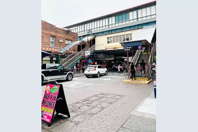 82-07 Roosevelt Avenue, Jackson Heights, NY 11372 - Photo 11