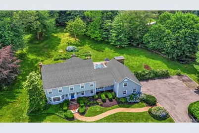 27 Van Wyck Lane, Lloyd Harbor, NY 11743 - Photo 3