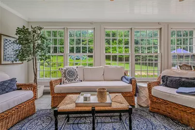 27 Van Wyck Lane, Lloyd Harbor, NY 11743 - Photo 21