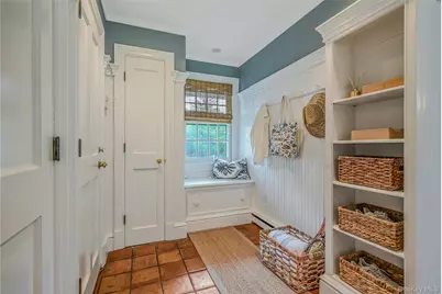 27 Van Wyck Lane, Lloyd Harbor, NY 11743 - Photo 17