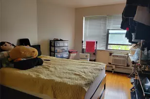 79-15 Kneeland Ave, Elmhurst, NY 11373 - Photo 9