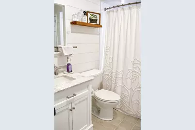 170 Alicia Drive, North Babylon, NY 11703 - Photo 9