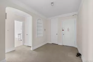 111-15 75th Ave, Forest Hills, NY 11375 - Photo 5