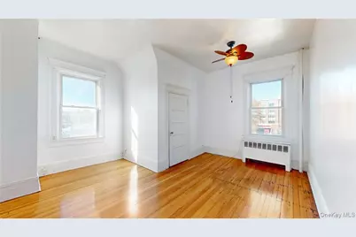 14 Hamilton Avenue, New Rochelle, NY 10801 - Photo 9