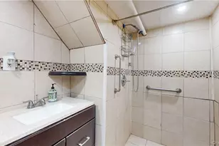 14 Hamilton Ave, New Rochelle, NY 10801 - Photo 21