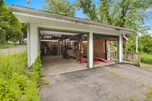 200 Ulster Ave, Ulster Park, NY 12487 - Photo 3