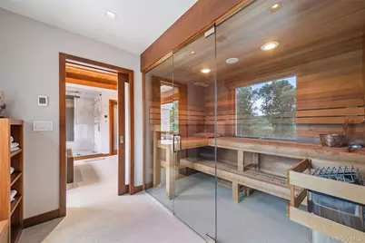 8 Ridgeview Circle, Armonk, NY 10504 - Photo 23