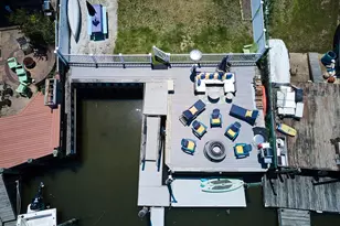 3609 Somerset Dr, Seaford, NY 11783 - Photo 3