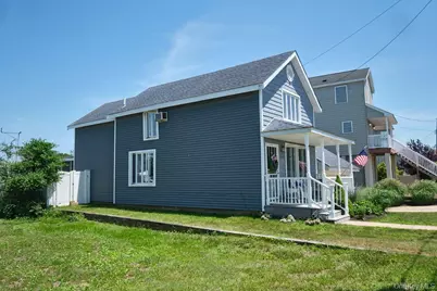 3609 Somerset Drive, Seaford, NY 11783 - Photo 47