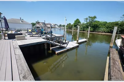 3609 Somerset Drive, Seaford, NY 11783 - Photo 31