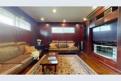 124 Montauk Highway, Westhampton, NY 11977 - Photo 39